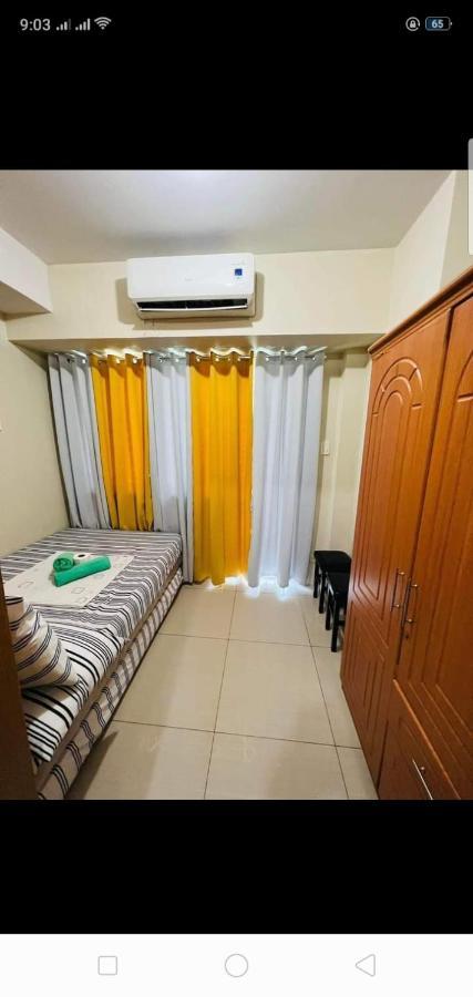 Yhanz Z Sea Residences Pasay Esterno foto